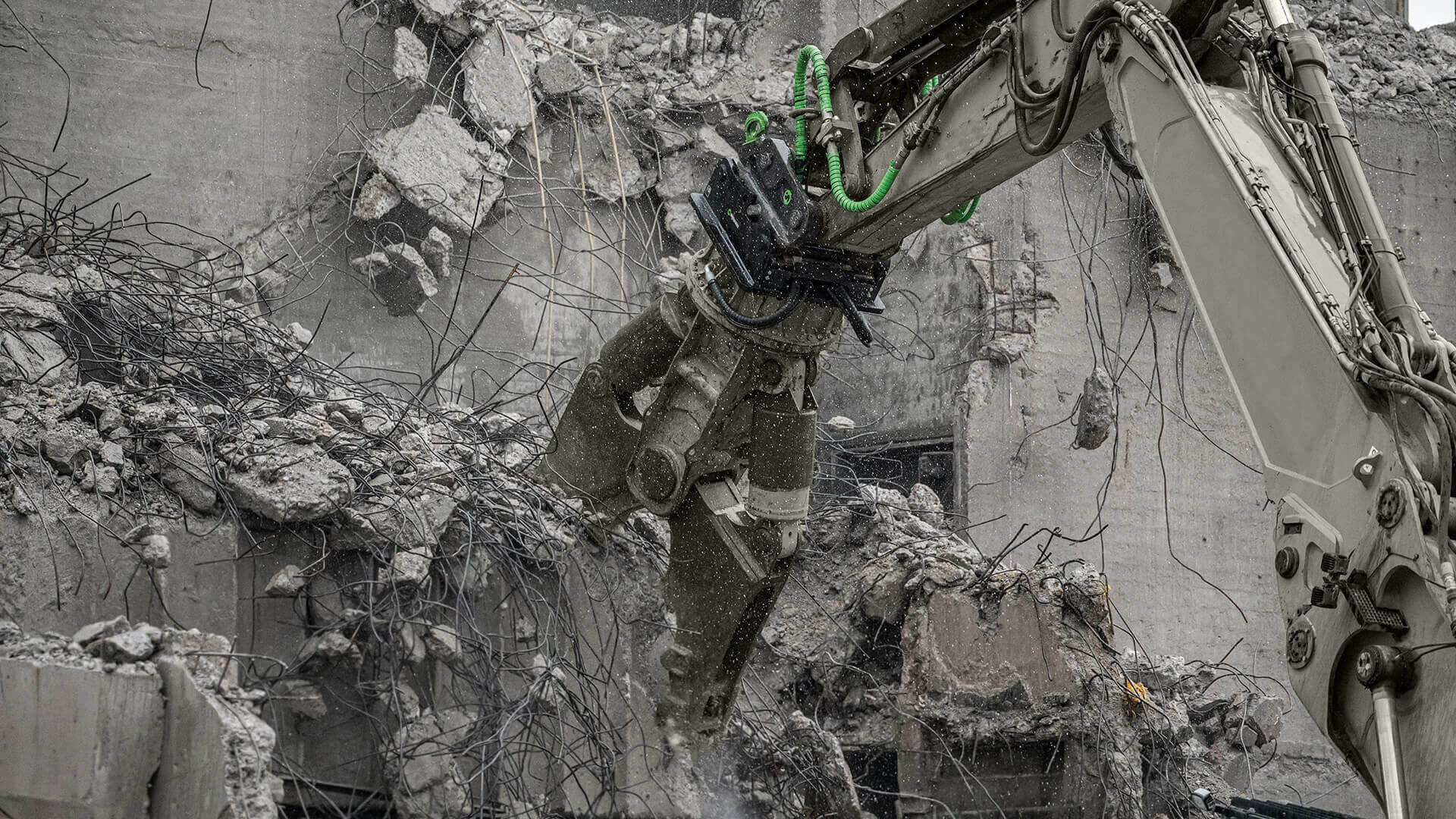 Steelwrist_SQDEMOLITION_43_1920x1080.jpeg