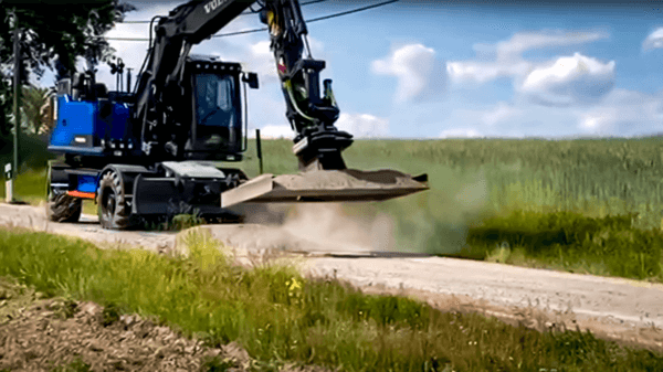 Steelwrist_Volvo_EW160E_890x467.png